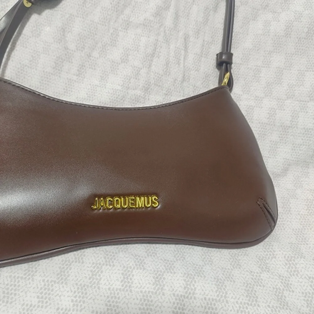 Jacquemus Chocolate Brown Shoulder Bag - Picture 2 of 8